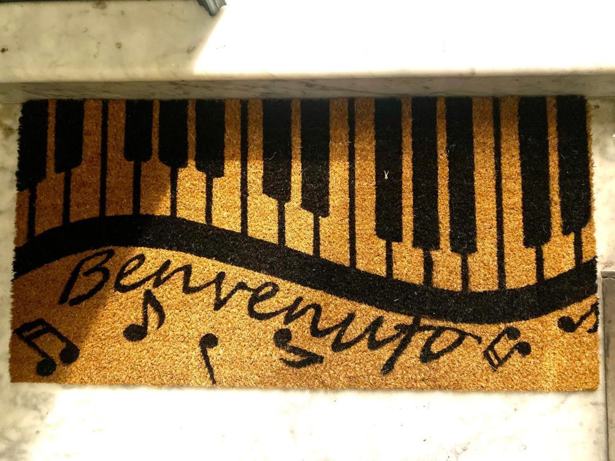 مبيت وإفطار نابولي Miluar - Centro Storico - Lungo La Via Della Musica المظهر الخارجي الصورة